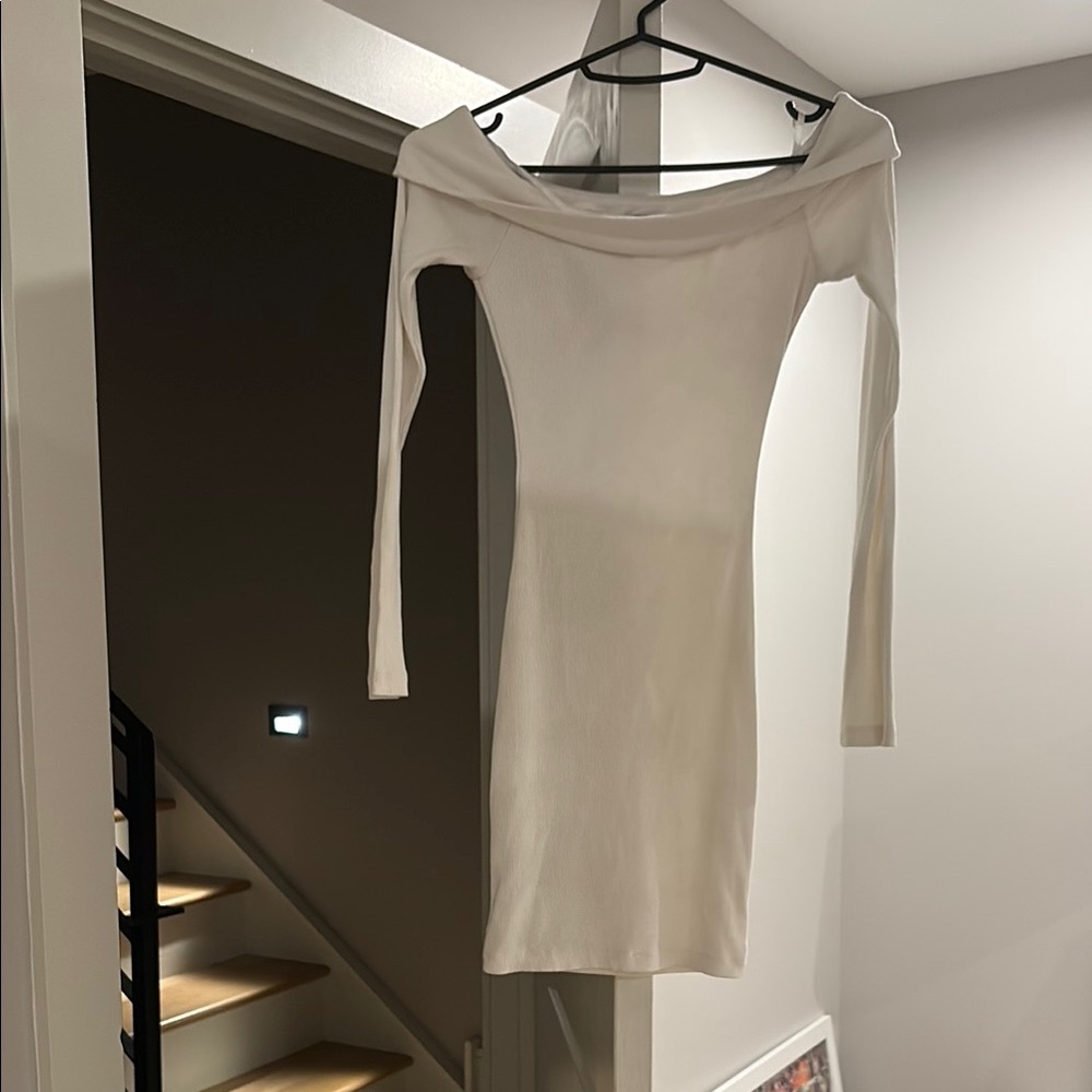 White Fox Boutique Cream Off-Shoulder Bodycon Dress